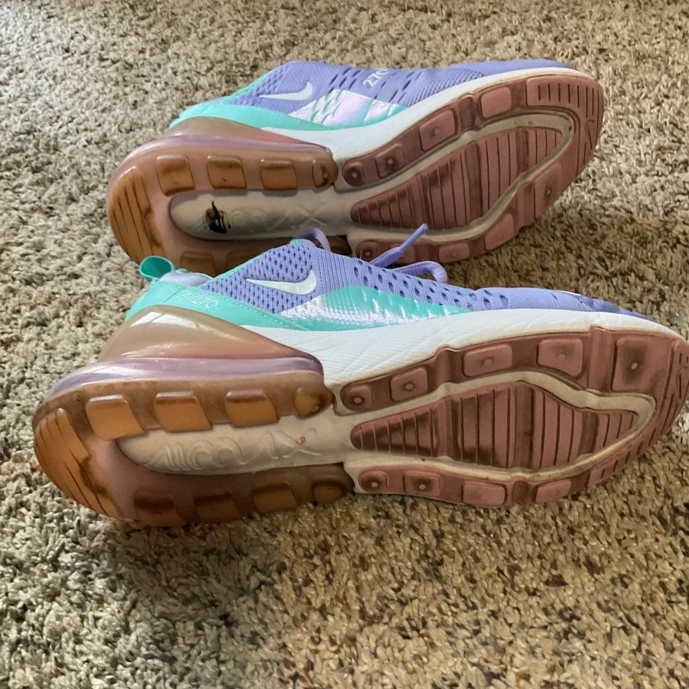 Nike Air Max 270 Youth 6.5Y Purple Teal BV1236-400 Iridescent Sneakers